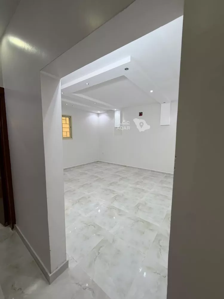 Floor for Rent in Riyadh Tuwaiq 2