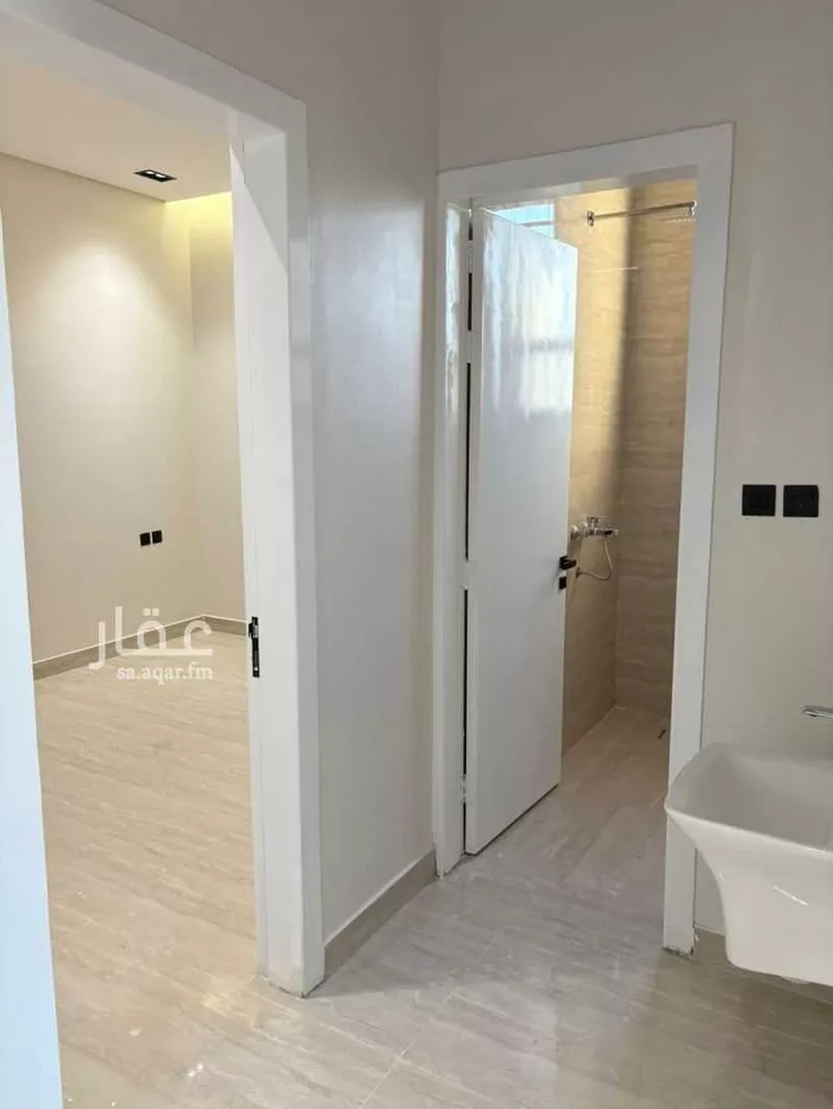 فيلا للبيع في شارع القاسمي, حي طويق, مدينة الرياض, منطقة الرياض صورة 4