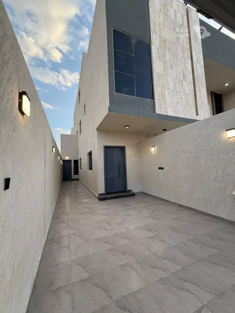 Floor for Rent in Riyadh Tuwaiq 6