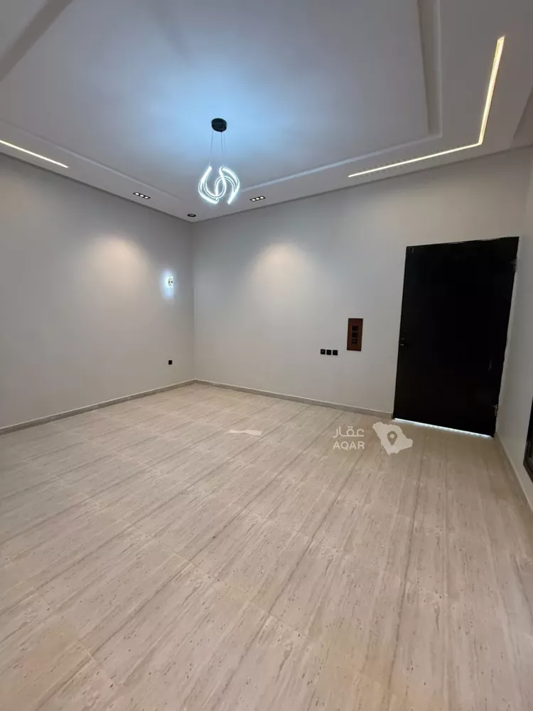 Floor for Rent in Riyadh Tuwaiq 6