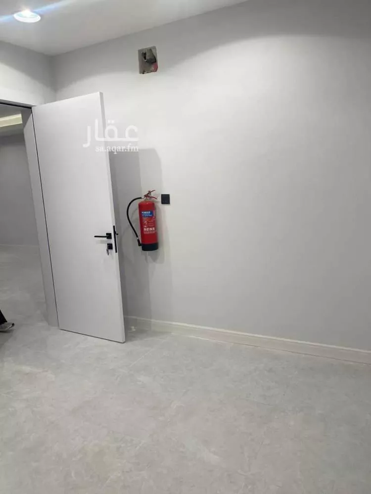 شقة للإيجار في شارع طلحة بن عثمان ، حي مطار الملك خالد الدولي ، الرياض ، منطقة الرياض صورة 2