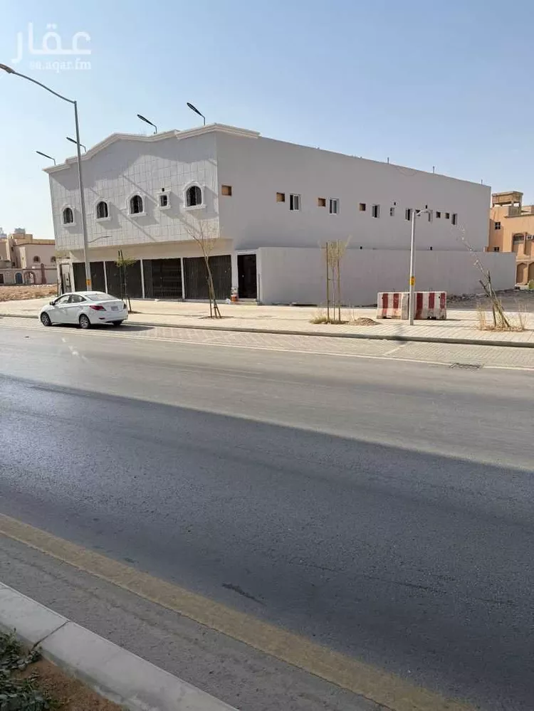 عمارة للإيجار في شارع خديجة بنت خويلد, حي طويق, مدينة الرياض, منطقة الرياض