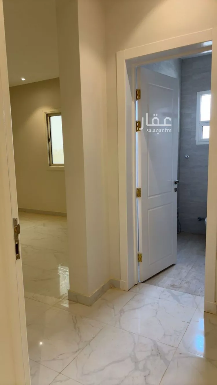 شقة للإيجار في شارع عمر بن بريق, حي العوالي, مدينة الرياض, منطقة الرياض صورة 2