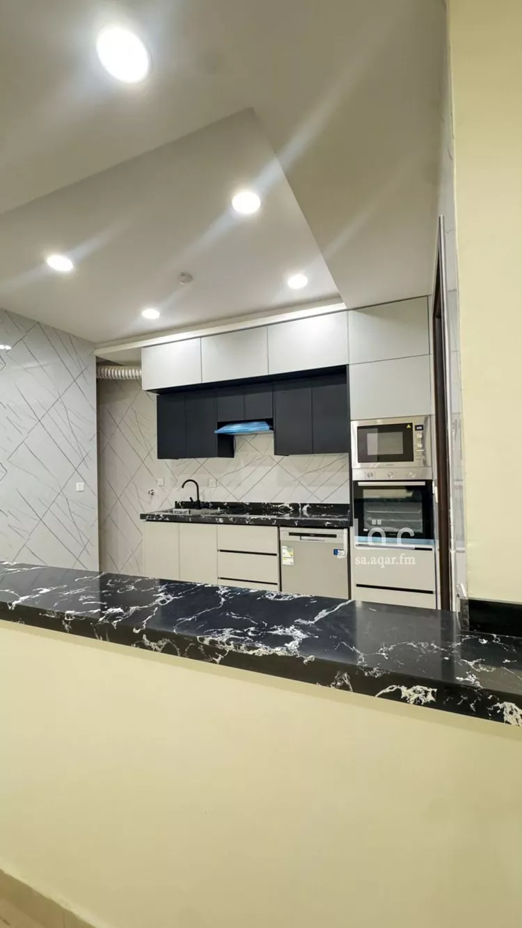 شقة للإيجار في شارع عثمان الشمري, حي إشبيلية, مدينة الرياض, منطقة الرياض صورة 2