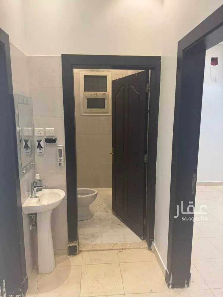 شقة للإيجار في شارع الكاتب, حي الحزم, مدينة الرياض, منطقة الرياض صورة 5