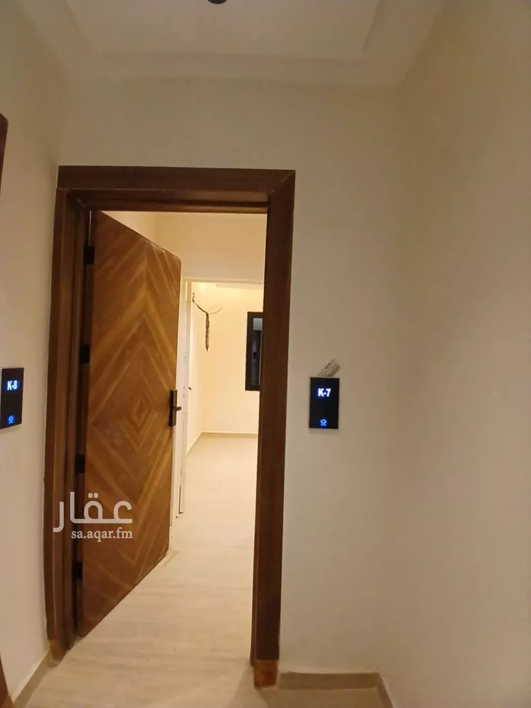شقة للإيجار في شارع محمد بن عوجان, حي الحزم, مدينة الرياض, منطقة الرياض صورة 2