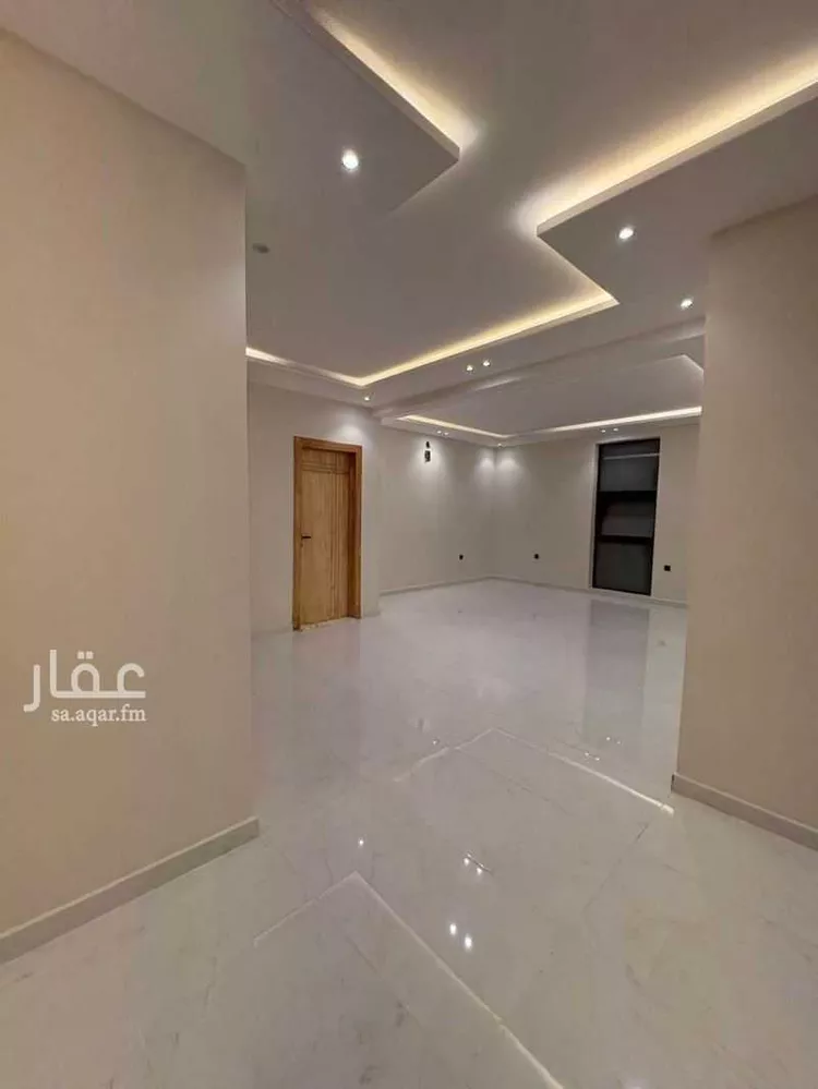 عمارة للبيع في شارع عبدالغني بن سلام, حي الملك فيصل, مدينة الرياض, منطقة الرياض 12
