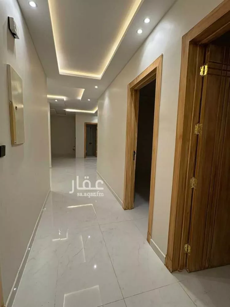 عمارة للبيع في شارع عبدالغني بن سلام, حي الملك فيصل, مدينة الرياض, منطقة الرياض 18