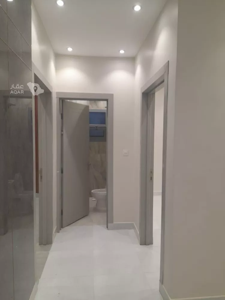 شقة للبيع في شارع أبي الحسن الطاهري ، حي الشرق ، الرياض ، منطقة الرياض 4