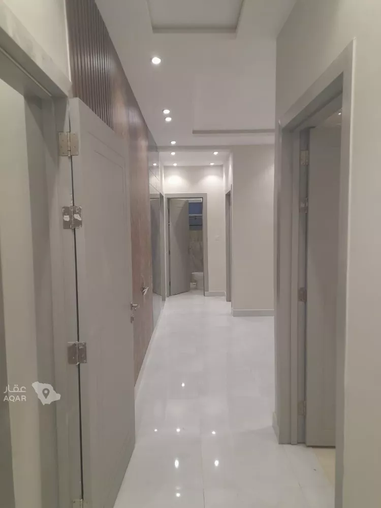 شقة للبيع في شارع أبي الحسن الطاهري ، حي الشرق ، الرياض ، منطقة الرياض