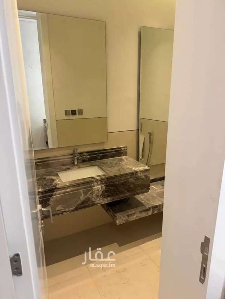 شقة للإيجار في شارع ثروة , حي السيف, مدينة الدمام, المنطقة الشرقية صورة 4