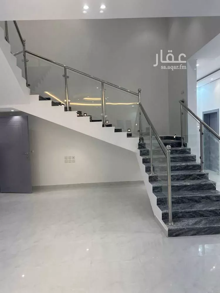 فيلا للإيجار في شارع عبدالله ابن قتيبة ، حي الصفوة الثاني ، الخرج ، الخرج صورة 5