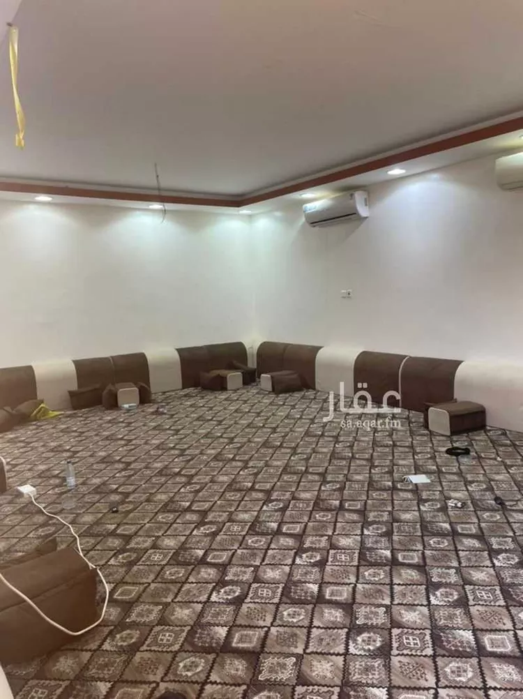 بيت للبيع في شارع الشيهان ، حي النهضة ، حفر الباطن ، حفر الباطن صورة 2