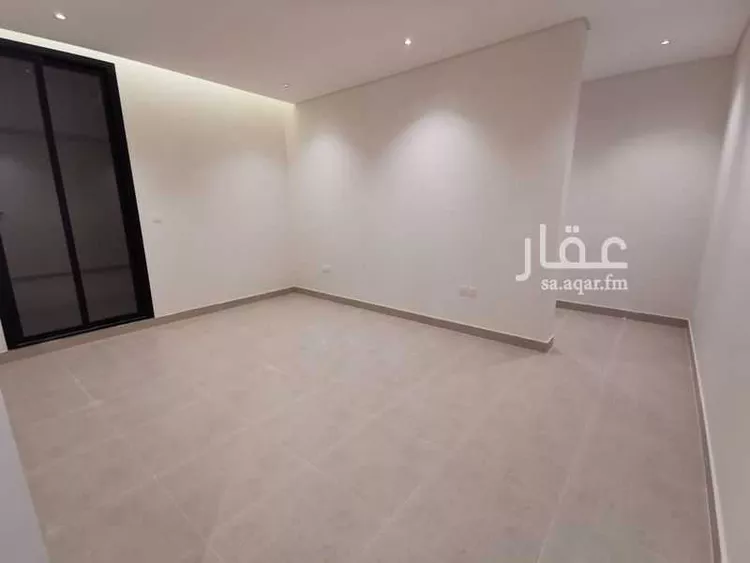 شقة للبيع في شارع محمد بن سعد بن زيد, حي التعاون, مدينة الرياض, منطقة الرياض 18
