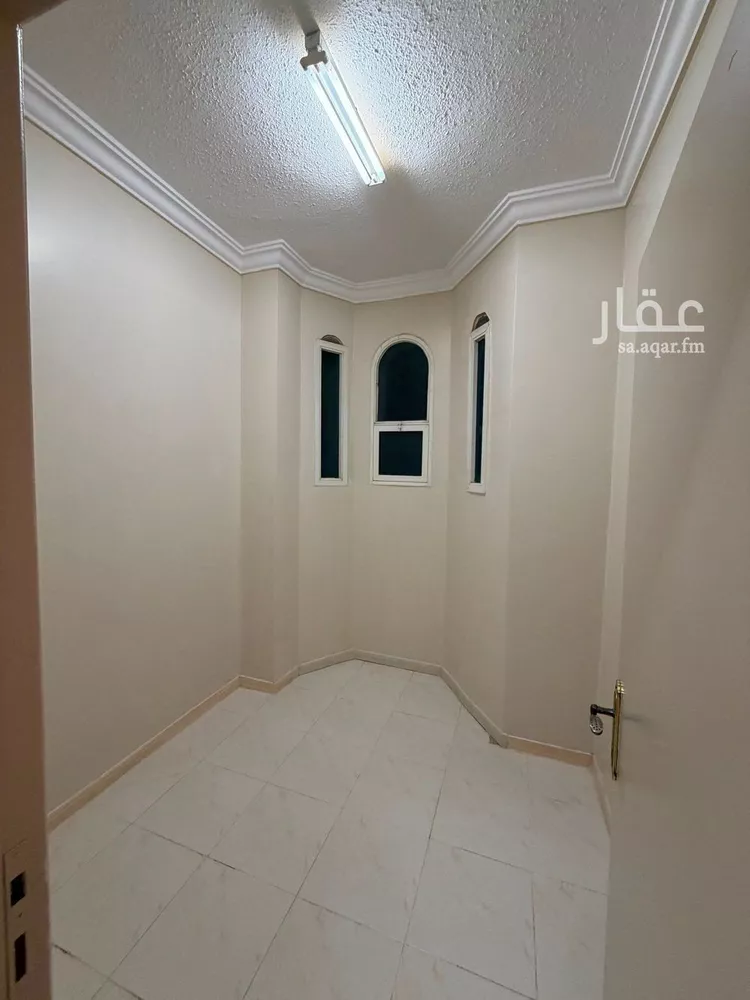Floor for Rent in Riyadh Al Munsiyah صورة 3