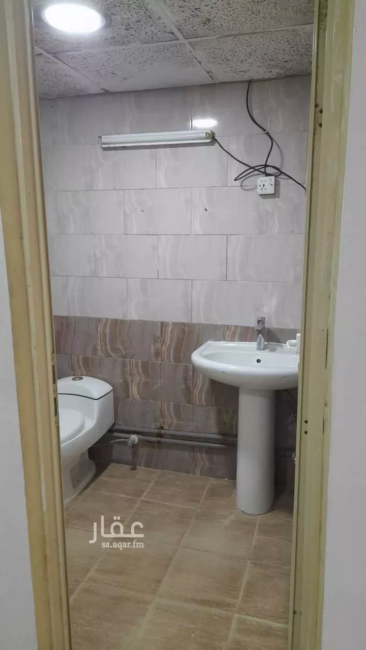 غرفة للإيجار في طريق أبو عبيدة الجراح ، حي المنار ، الدمام ، الدمام صورة 3
