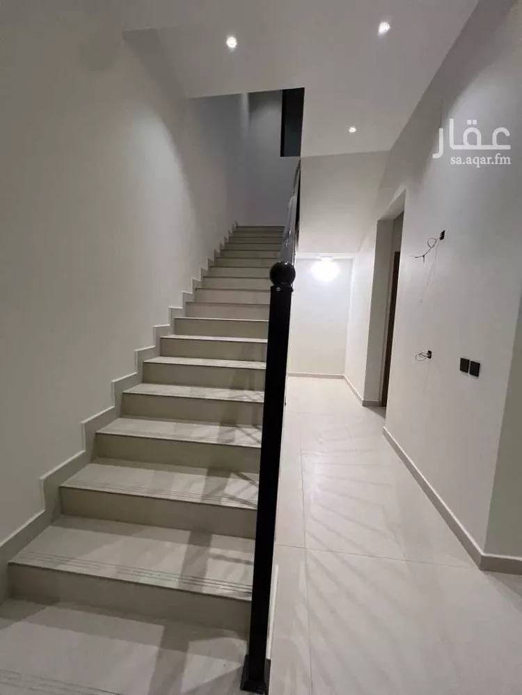 فيلا للبيع في شارع فروة بن عمرو, حي المنار, مدينة الرياض, منطقة الرياض