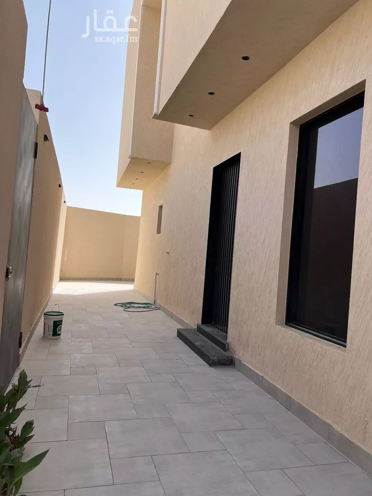فيلا للإيجار في شارع الربع الخالي, حي الجنادرية, مدينة الرياض, منطقة الرياض صورة 3