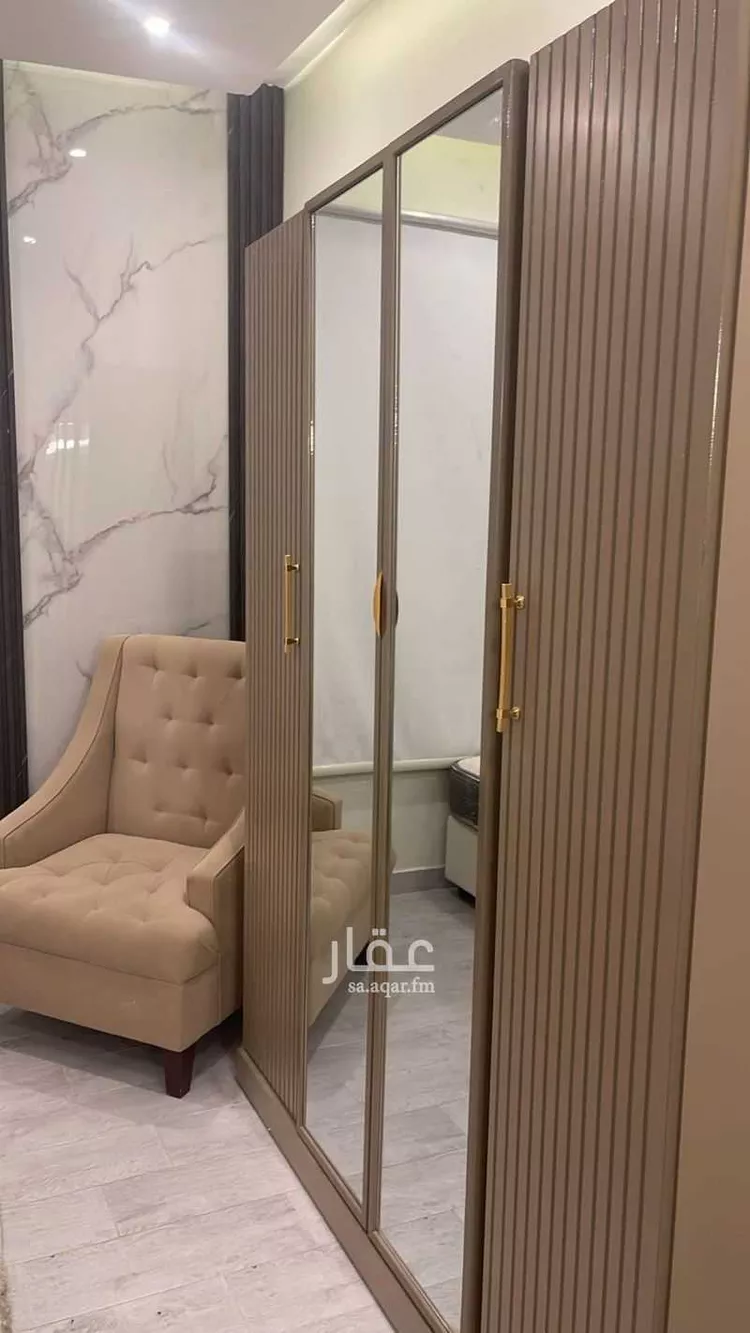 شقة للإيجار في شارع العطايف, حي الحمراء, مدينة الخبر, المنطقة الشرقية 8