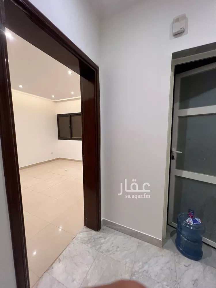 فيلا للإيجار في شارع اليعقوبي, حي المصيف, مدينة الرياض, منطقة الرياض صورة 5