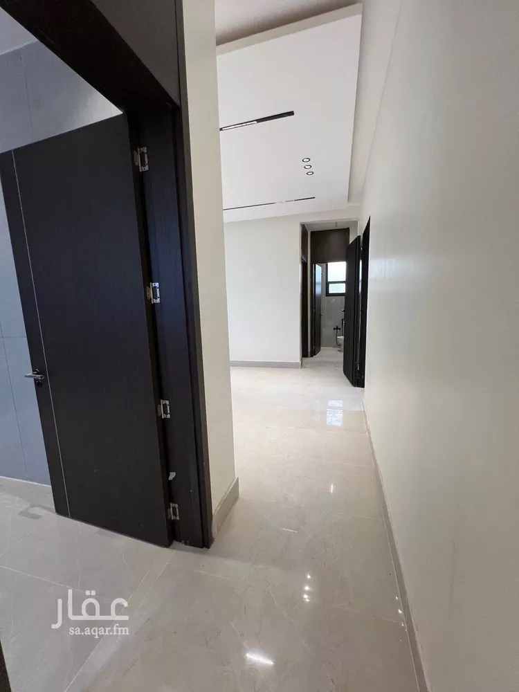 فيلا للإيجار في شارع الربع الخالي, حي الجنادرية, مدينة الرياض, منطقة الرياض صورة 2