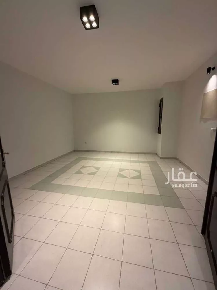 Floor for Rent in Riyadh Ar Rawabi صورة 2