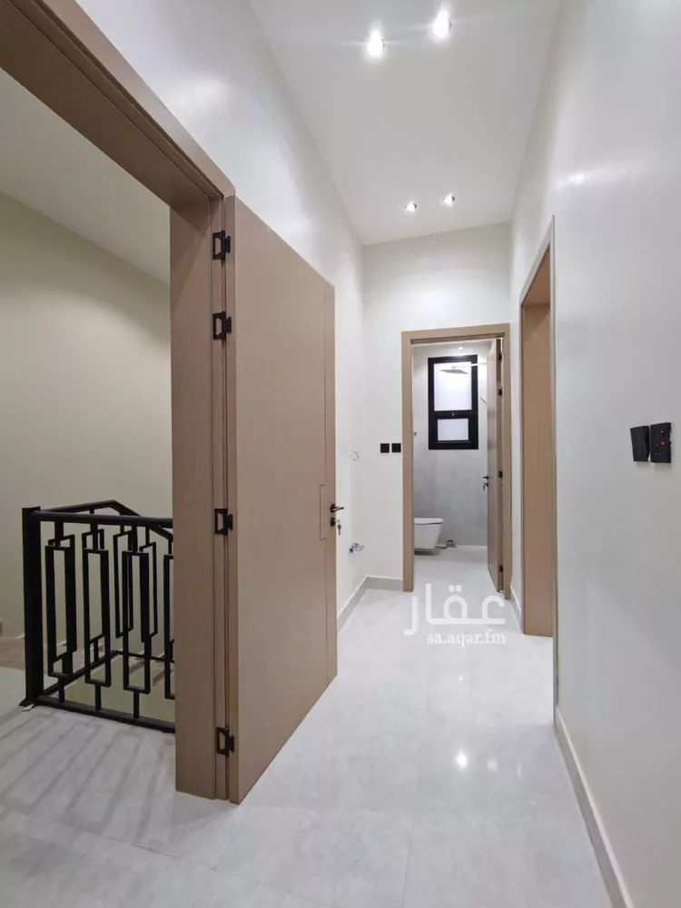 دور للبيع في شارع إبراهيم بن حسين, حي الرمال, مدينة الرياض, منطقة الرياض صورة 3