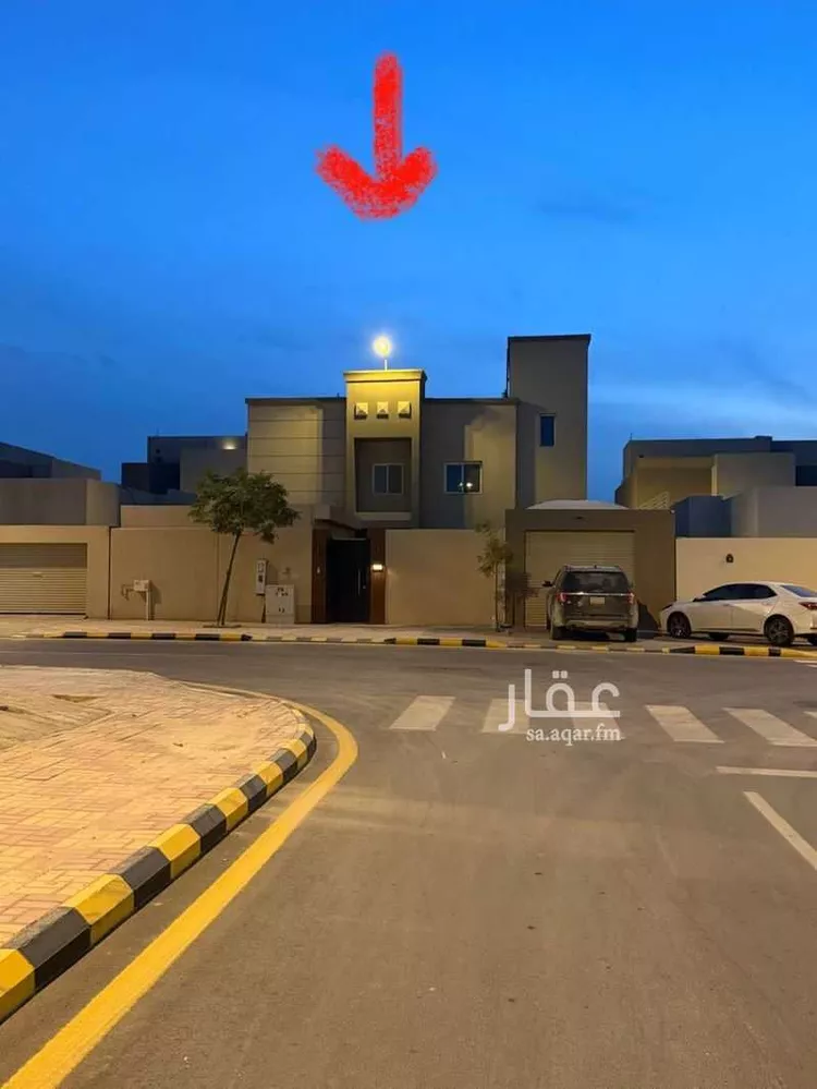 فيلا للبيع في شارع عطاء بن أبي رباح, حي مطار الملك خالد الدولي, مدينة الرياض, منطقة الرياض صورة 2