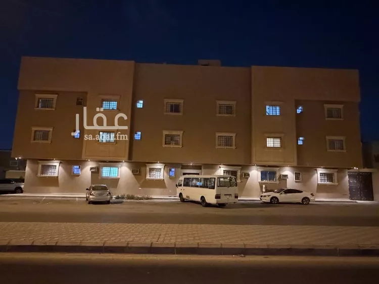 Building for Sale in Riyadh Al Uraija Al Wusta