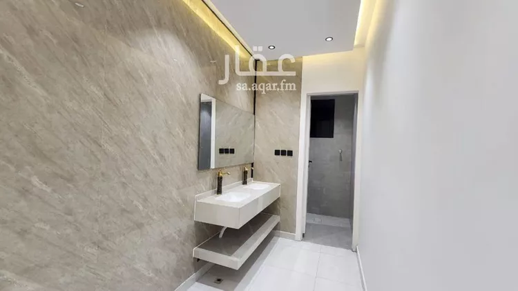 فيلا للبيع في شارع الأمراح, حي العريجاء الأوسط, مدينة الرياض, منطقة الرياض صورة 3