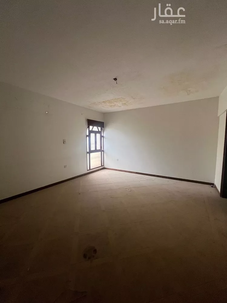 فيلا للبيع في شارع جبل أشاقر, حي العريجاء الغربي, مدينة الرياض, منطقة الرياض صورة 4