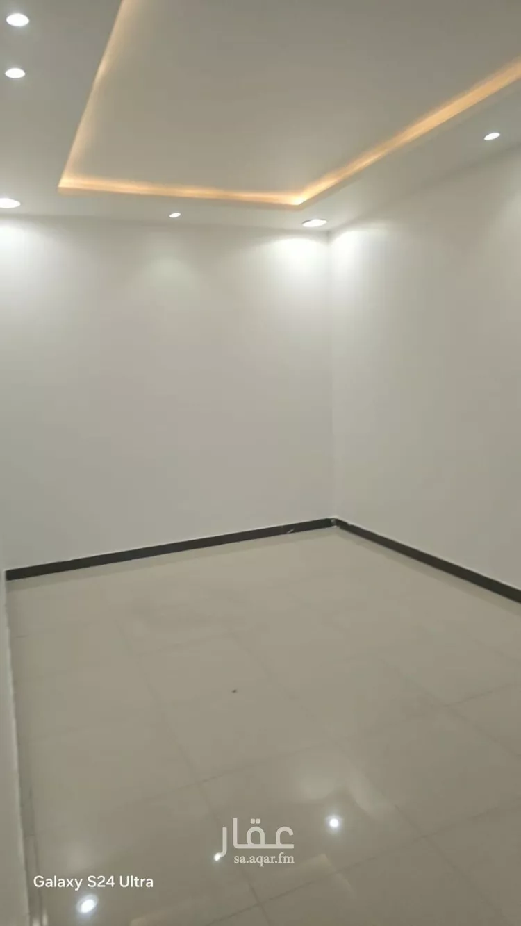 فيلا للبيع في شارع الجدي, حي اليرموك, مدينة الرياض, منطقة الرياض صورة 3