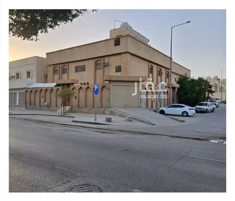 أرض للبيع في شارع الأمير مساعد بن عبدالرحمن بن فيصل, حي العريجاء الأوسط, مدينة الرياض, منطقة الرياض صورة 2
