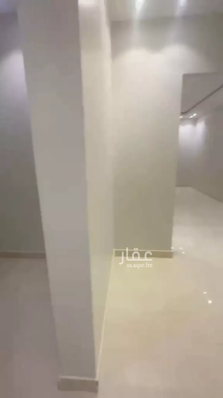 شقة للبيع في شارع دمنهور, حي عكاظ, مدينة الرياض, منطقة الرياض صورة 2