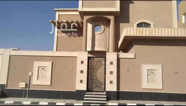 فيلا للبيع في شارع ابن الوراق, حي الفاخرية, مدينة عنيزة, منطقة القصيم