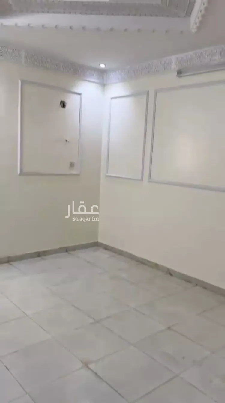 شقة للبيع في شارع أحمد بن طريف, حي عكاظ, مدينة الرياض, منطقة الرياض 6