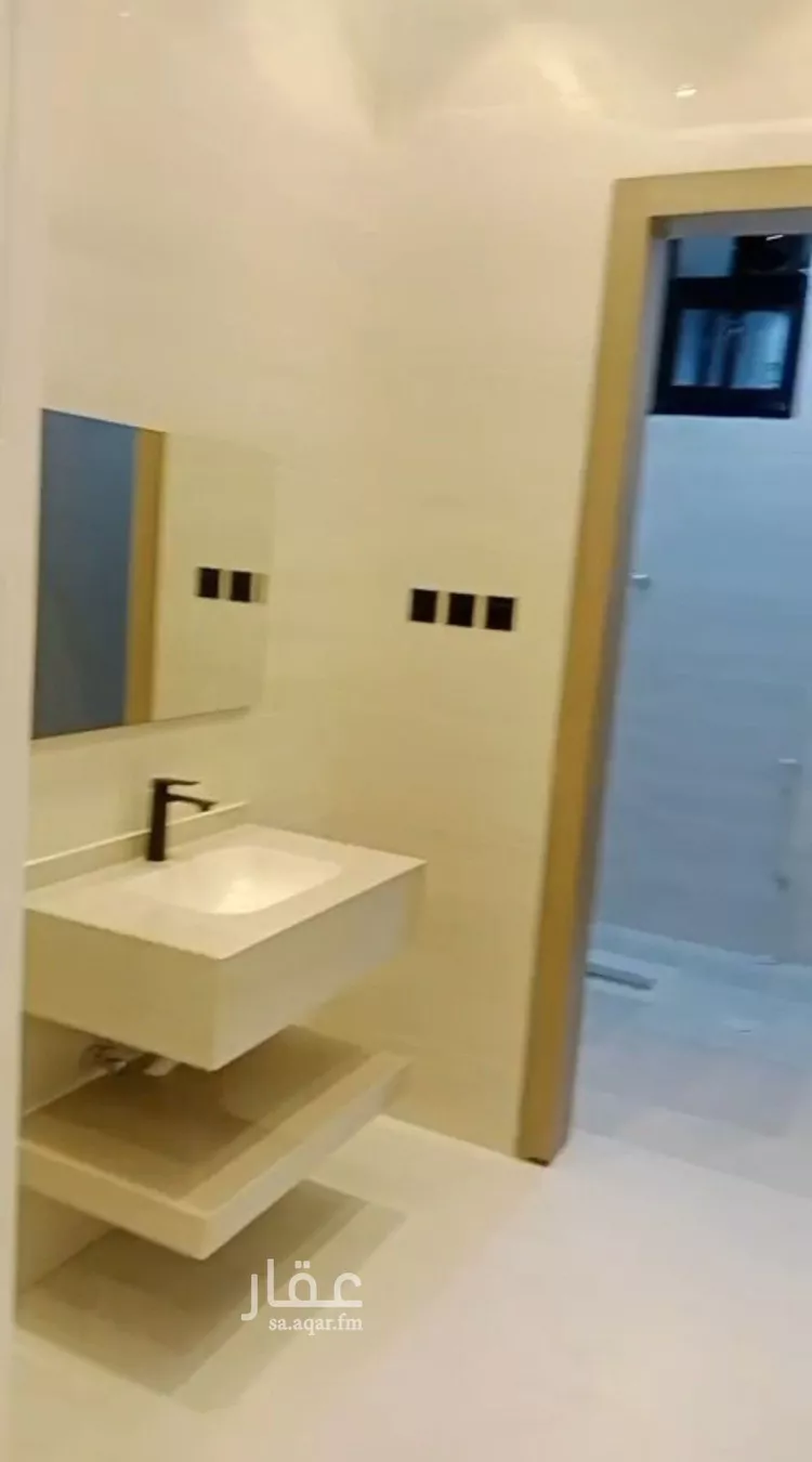 فيلا للبيع في شارع داخل , حي الأمير مشعل ب, مدينة شرورة, منطقة نجران 8