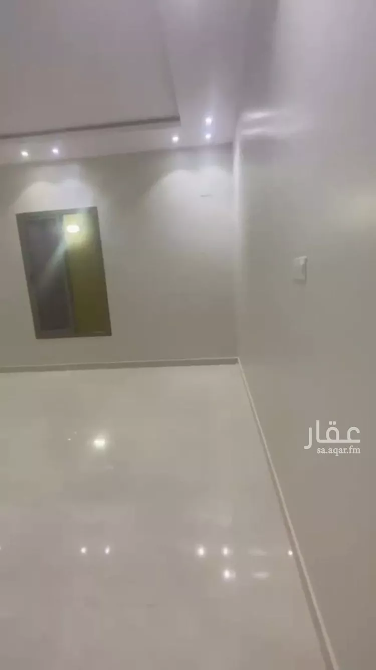 شقة للبيع في شارع دمنهور, حي عكاظ, مدينة الرياض, منطقة الرياض صورة 3