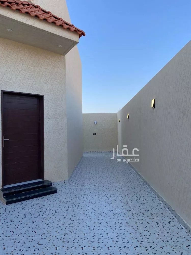 دور للبيع في شارع شارع سهيل بن عدي, حي المروج, مدينة روضه سدير, منطقة الرياض صورة 4