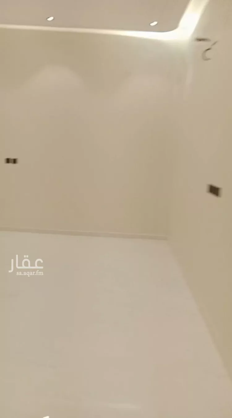 فيلا للبيع في شارع داخل , حي الأمير مشعل ب, مدينة شرورة, منطقة نجران 9