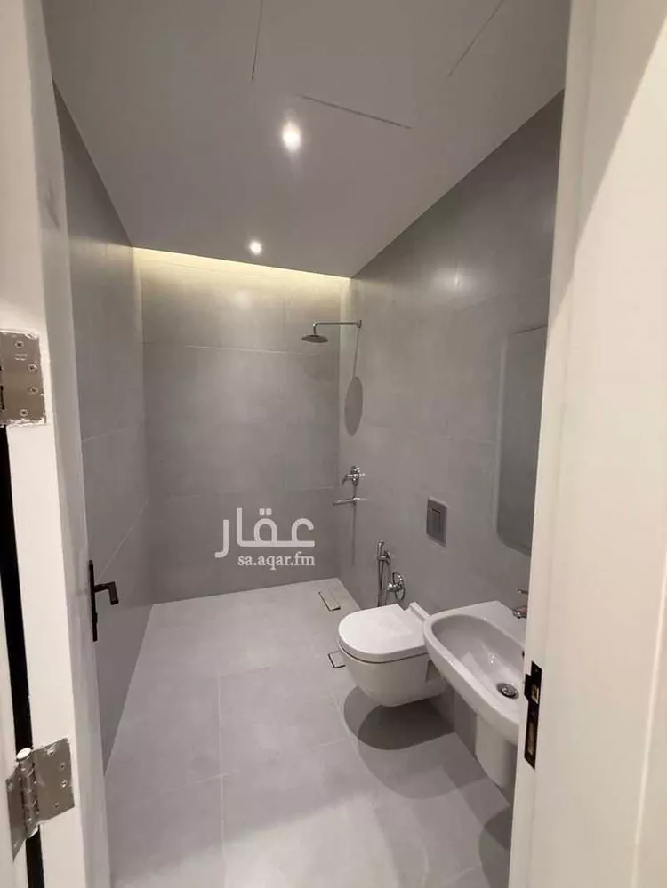 شقة للبيع في شارع علقمة بن وائل, حي النرجس, مدينة الرياض, منطقة الرياض 14