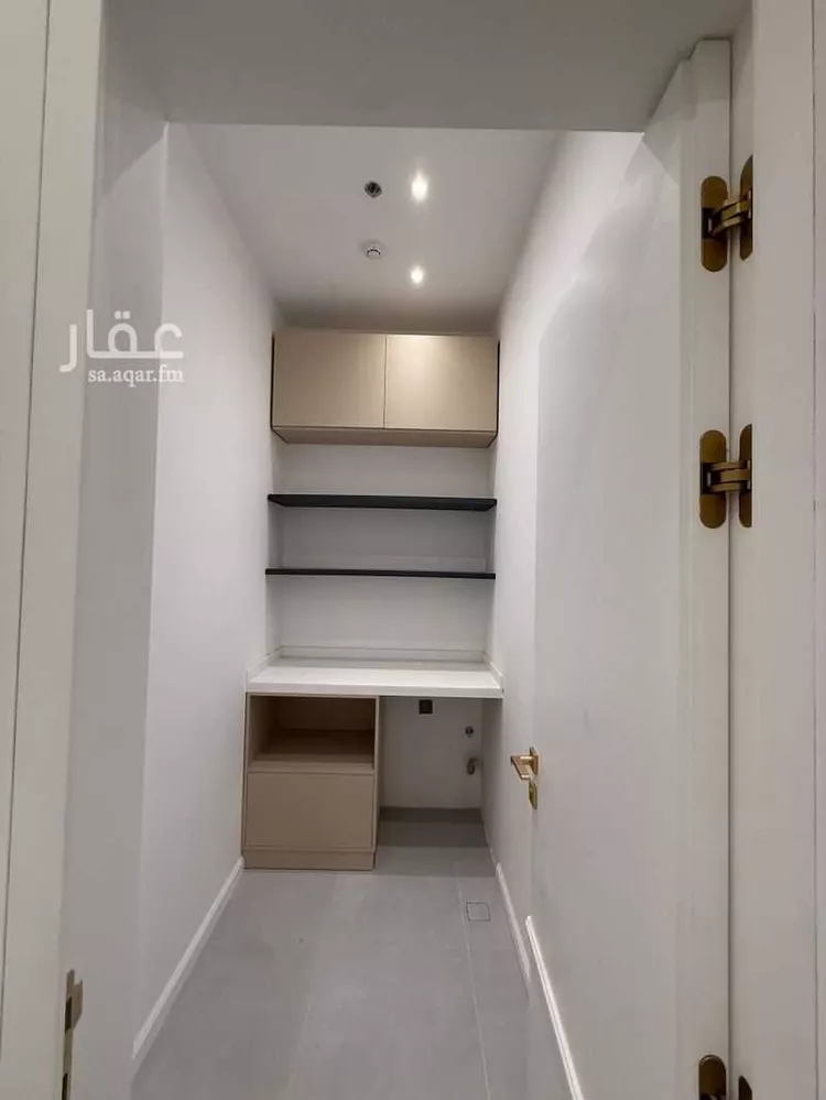 شقة للبيع في شارع علقمة بن وائل, حي النرجس, مدينة الرياض, منطقة الرياض 14