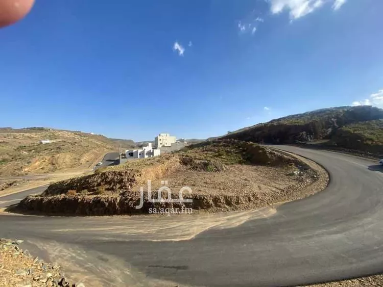 أرض للبيع في شارع 8246267, حي المنار, مدينة الباحة, منطقة الباحة