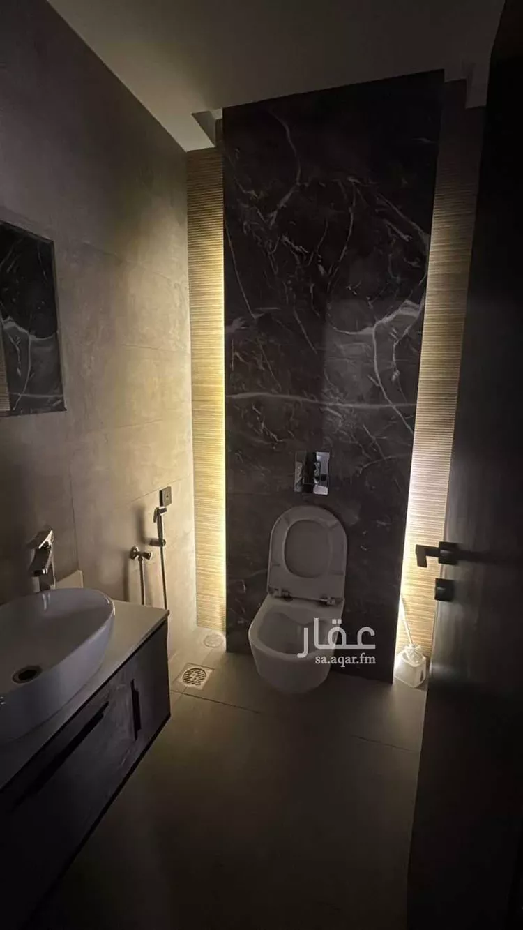 مكتب تجاري للإيجار في شارع الملك عبدالله ابن عبدالعزيز سعود الفرعي, حي المحمدية, مدينة الرياض, منطقة الرياض صورة 5