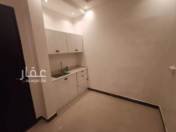 شقة للإيجار في شارع الدهناء, حي الملقا, مدينة الرياض, منطقة الرياض صورة 4