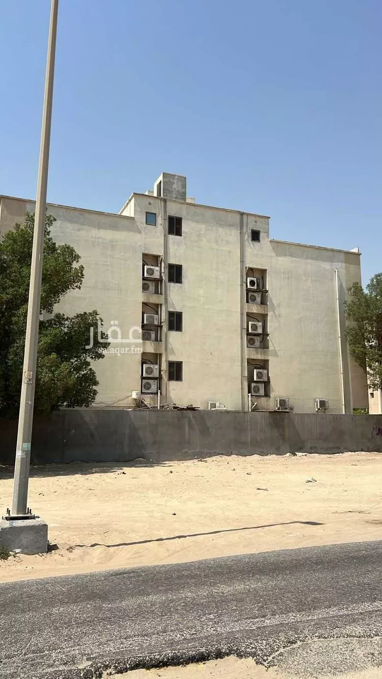 عمارة للبيع في شارع ابن الكبال, حي الراكة الجنوبية, مدينة الخبر, المنطقة الشرقية صورة 3