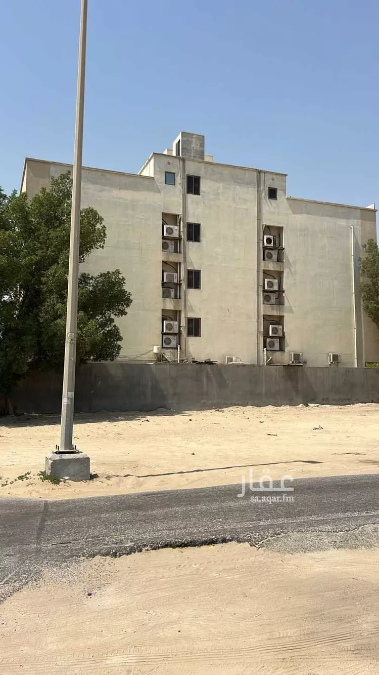 عمارة للبيع في شارع ابن الكبال, حي الراكة الجنوبية, مدينة الخبر, المنطقة الشرقية صورة 2