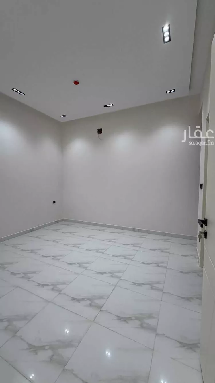 شقة للبيع في شارع  محمد ابن مهيزع, حي الزهرة, مدينة الرياض, منطقة الرياض صورة 5