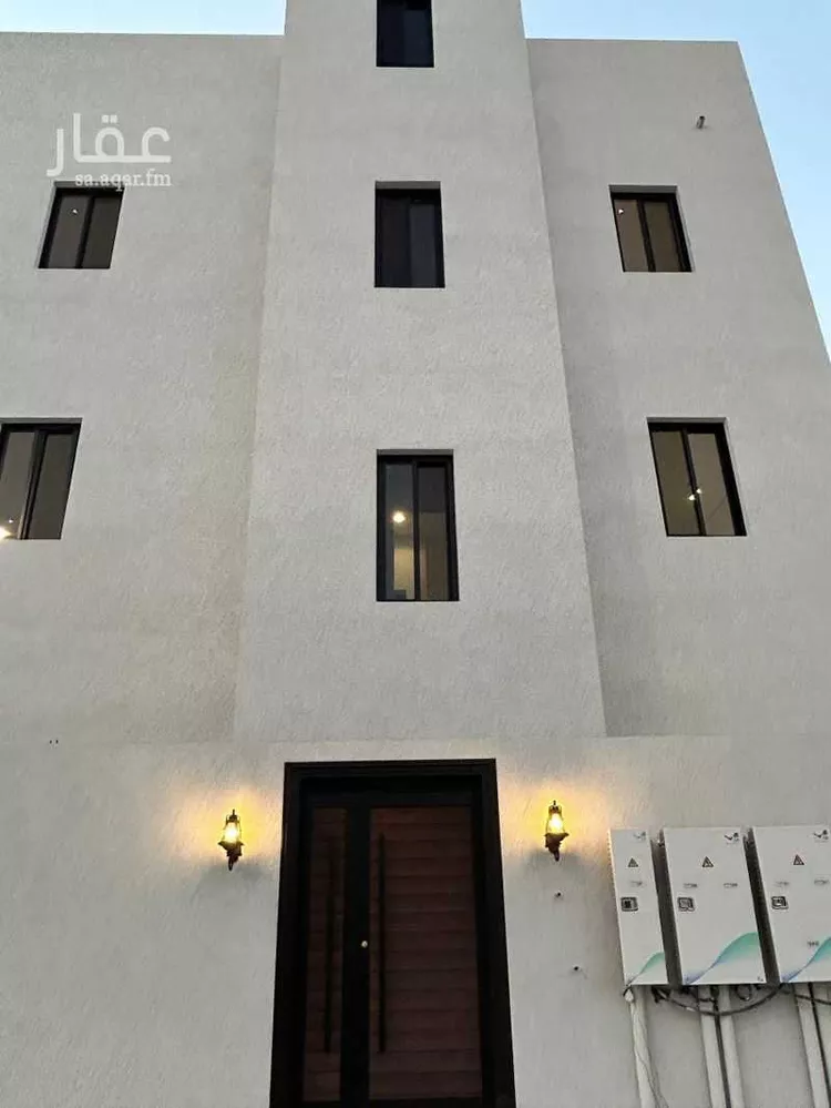 فيلا للبيع في شارع الحكم بن نافع البهراني, حي الملك فهد, مدينة المدينة المنورة, منطقة المدينة المنورة