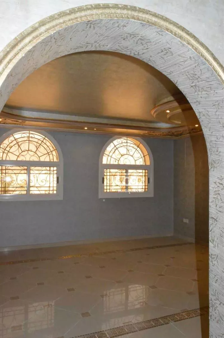 فيلا للبيع في شارع سفيان بن معمر, حي شظاة, مدينة المدينة المنورة, منطقة المدينة المنورة صورة 2